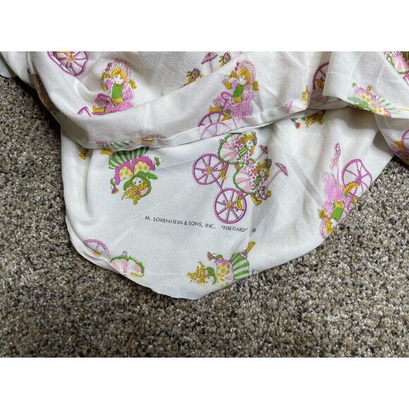 Vintage 60s 70s Lowenstein & Sons Fabric ‘Fire Gard’ Dolls Clowns Pinks 52 X 144 - Picture 3 of 3